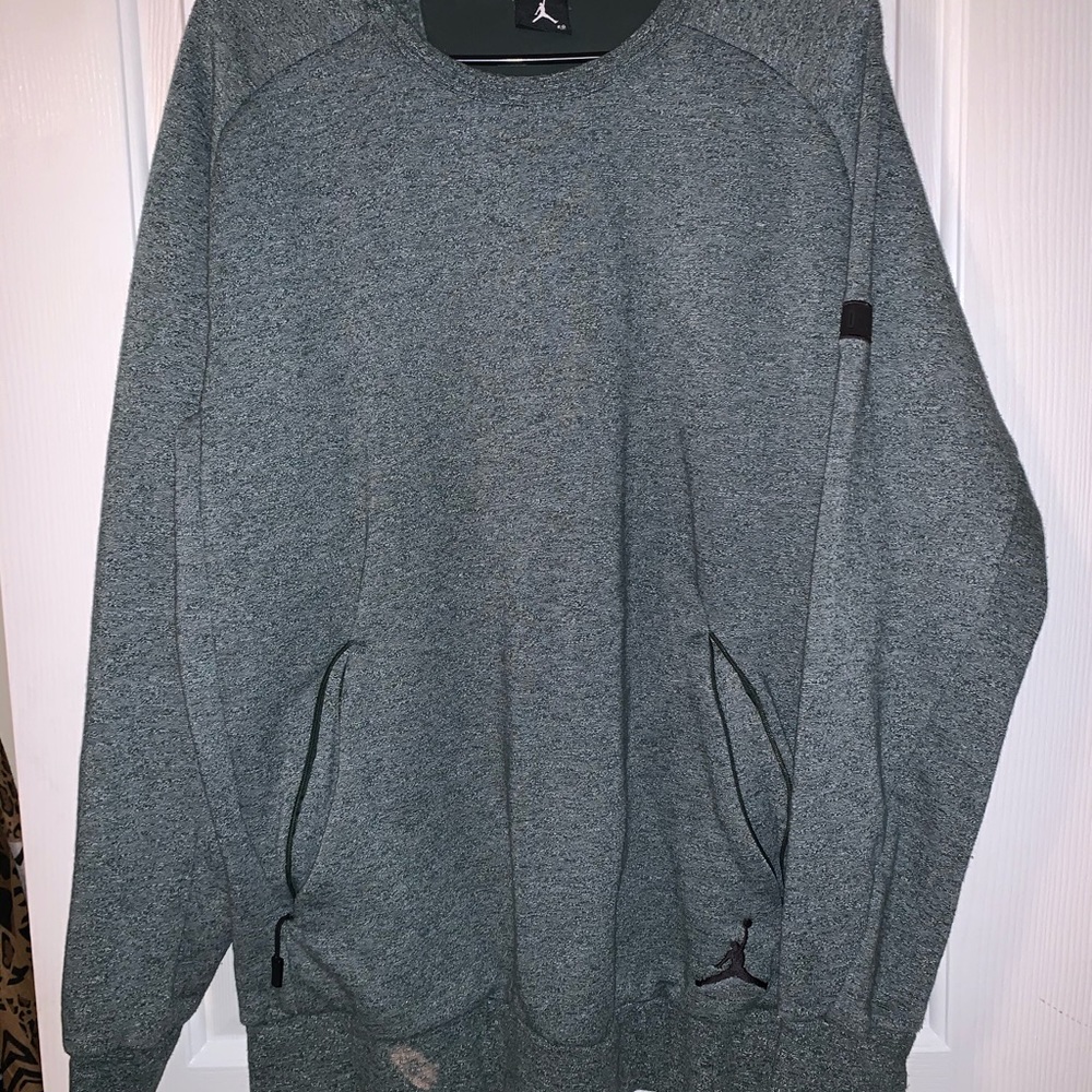 🌺 3/$15 Men’s XL Micheal Jordan Green Sweatshirt